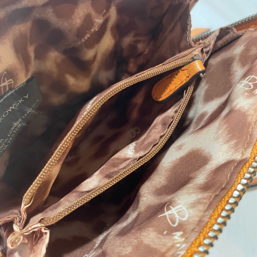 B Makowsky Mustard Yellow Leather Crossbody Bag with Turn-Lock Closure - Picture 7 of 9